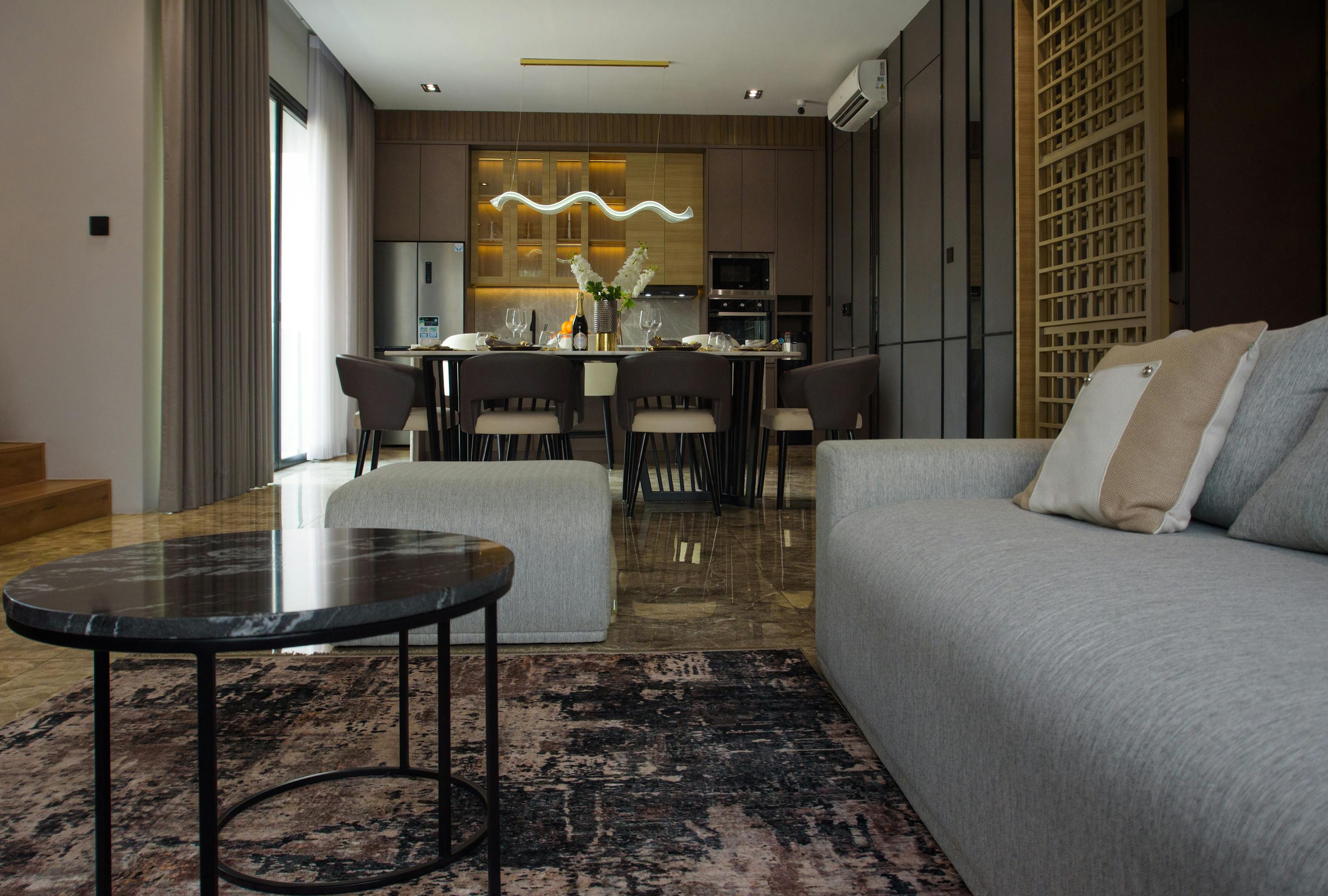 Work photo: pexels haddy hartono 2151624647 34887637